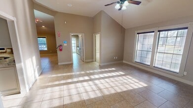 16228 Huffmeister Rd, Cypress, TX for lease Interior Photo- Image 2 of 53