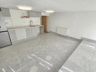 Plus de détails pour 122-122A Finchley Rd, Londres - Bureau à louer