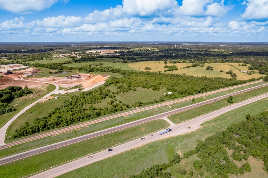 969 IH 45 N Feeder Rd, Huntsville, TX à vendre - Aérien - Image 3 de 44