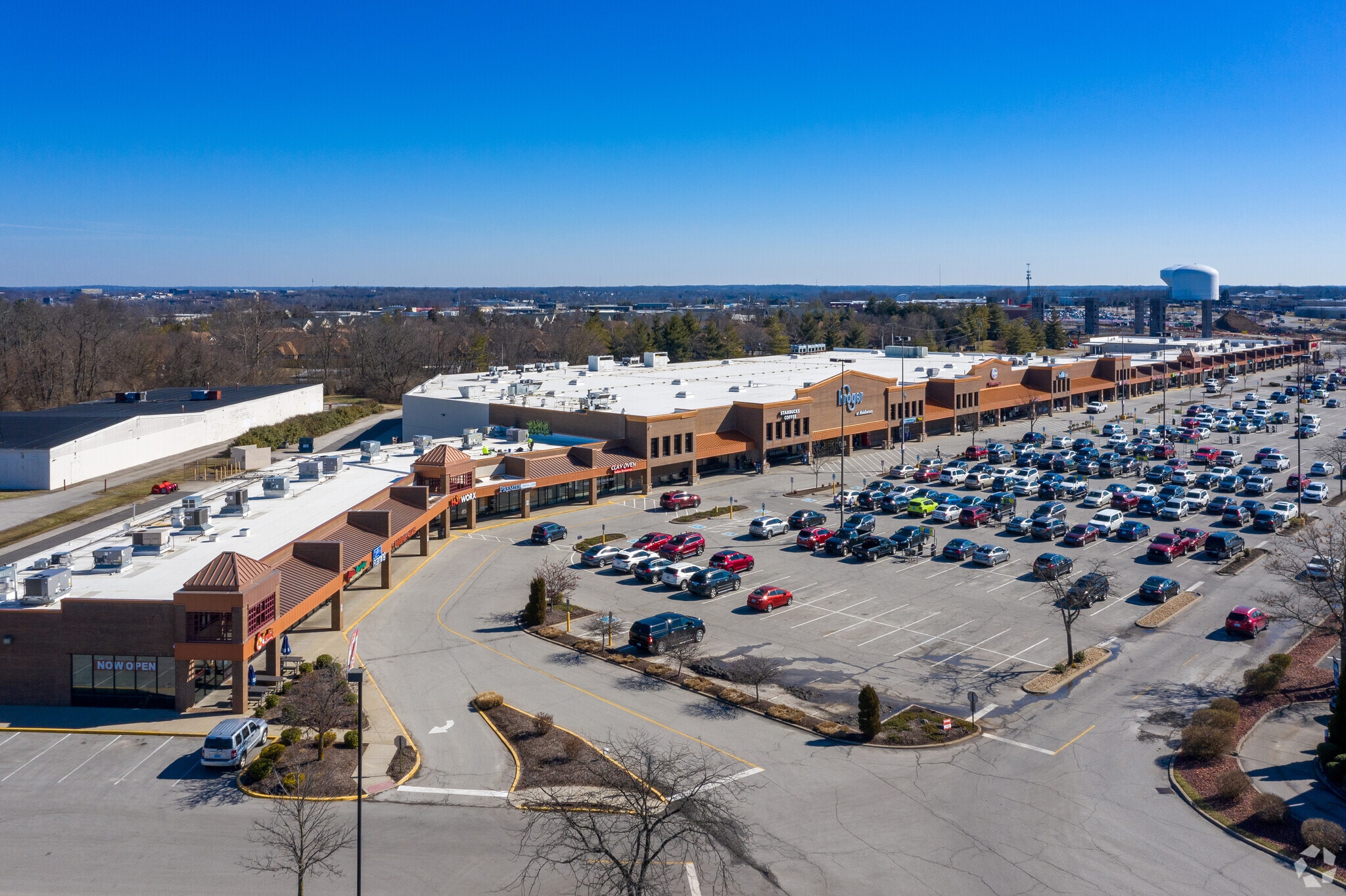 12501-12695 Shelbyville Rd, Louisville, KY for lease Primary Photo- Image 1 of 9