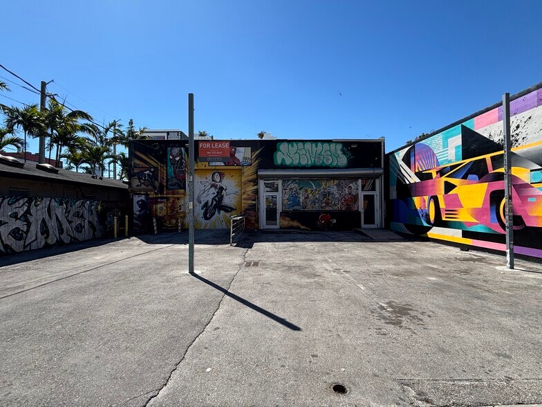 120 NW 24th St, Miami, FL for lease - Building Photo - Image 2 of 16