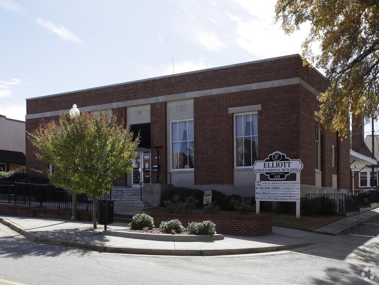 133 W Main St, Manchester, GA à vendre - Photo du bâtiment - Image 2 de 23