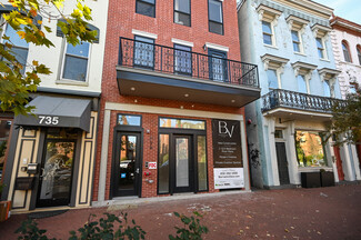 Plus de détails pour 733 8th St SE, Washington, DC - Vente au détail à louer