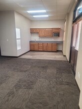 2605 S Miller St, Santa Maria, CA for lease Interior Photo- Image 2 of 12
