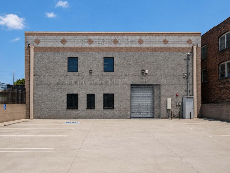 2120 S Main St, Los Angeles, CA for sale - Building Photo - Image 2 of 18