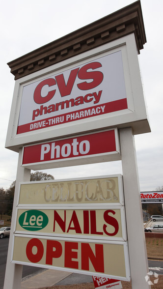 5575 Lawrenceville Hwy NW, Lilburn, GA for lease - Building Photo - Image 2 of 3