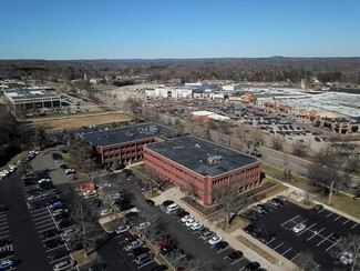 Plus de détails pour 3200 W Market St, Akron, OH - Bureau à louer