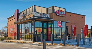 Plus de détails pour 323 William S Canning Blvd, Fall River, MA - Commerce de détail à vendre