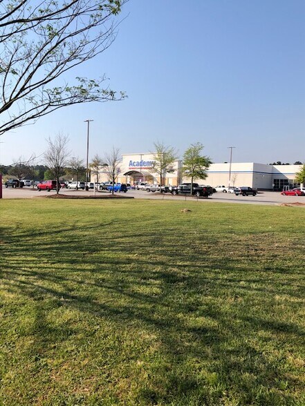 4218 Washington Rd, Evans, GA for lease - Primary Photo - Image 1 of 4