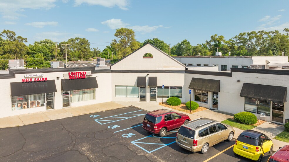 49960-49976 Van Dyke Ave, Shelby Township, MI à vendre - Photo du bâtiment - Image 1 de 1