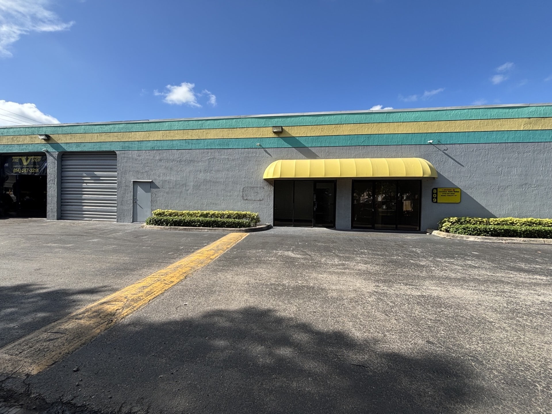 4990 SW 52nd St, Fort Lauderdale, FL à louer Photo du bâtiment- Image 1 de 12