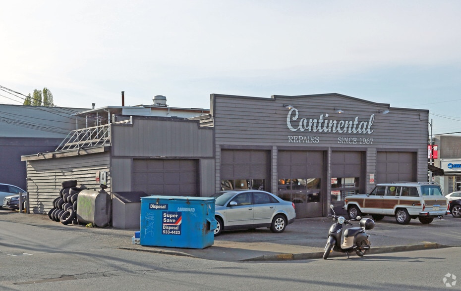 1706 W 4th Ave, Vancouver, BC for lease - Building Photo - Image 2 of 3