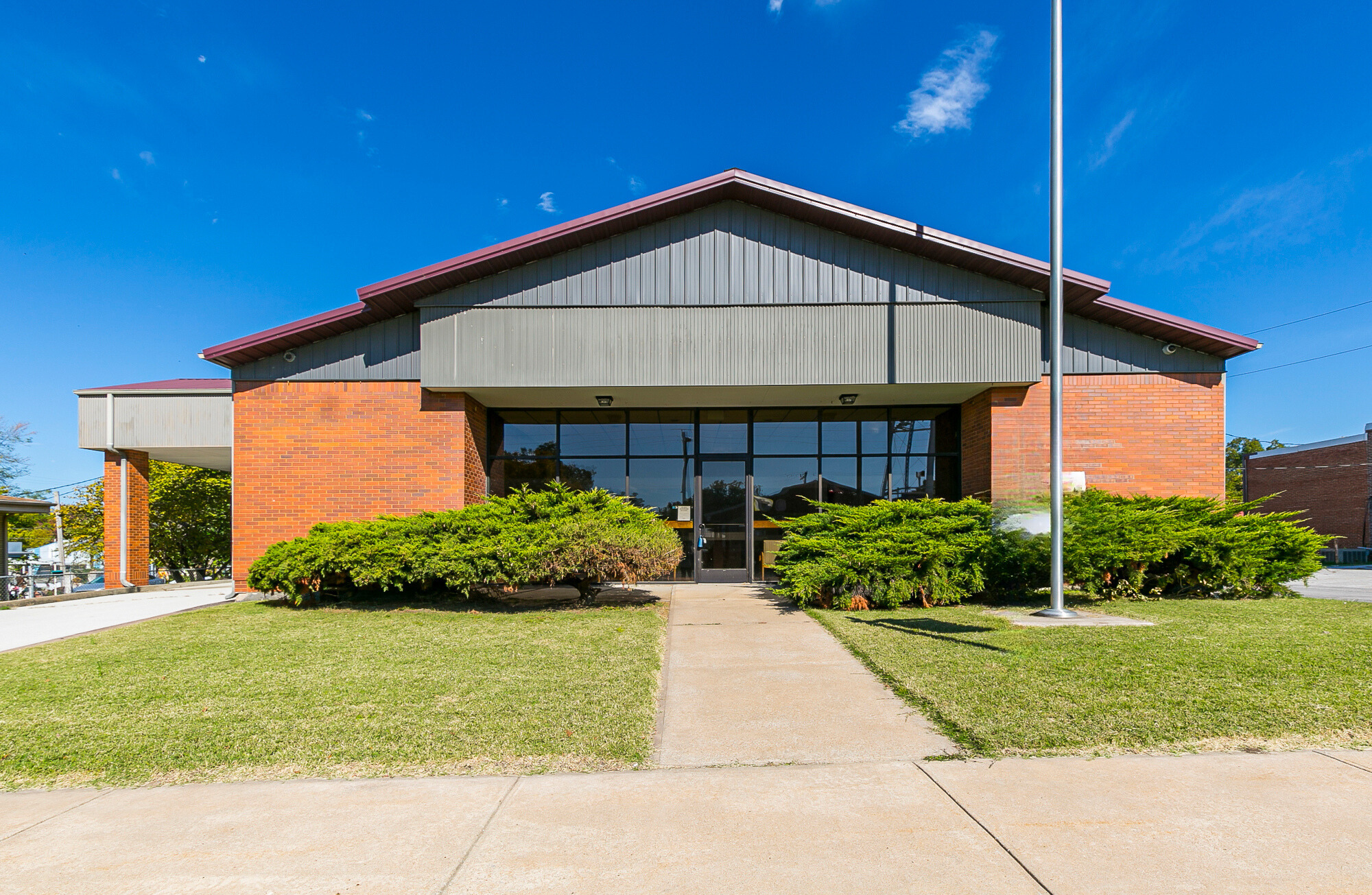 124 E Main St, Miller, MO for sale Building Photo- Image 1 of 1