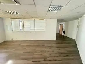 Office in Évry-Courcouronnes for lease - Building Photo - Image 3 of 6