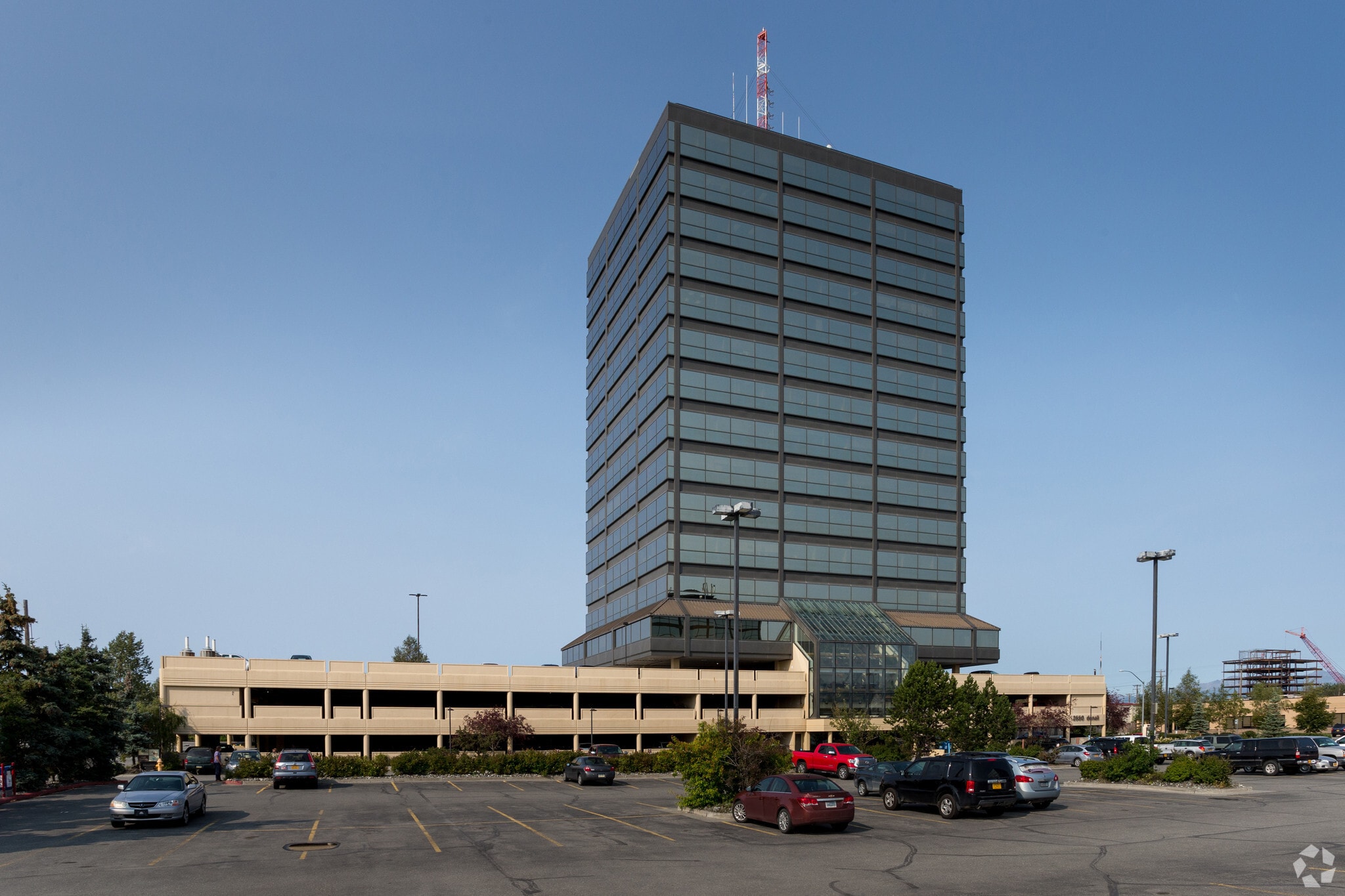 2550 Denali St, Anchorage, AK for lease Building Photo- Image 1 of 4