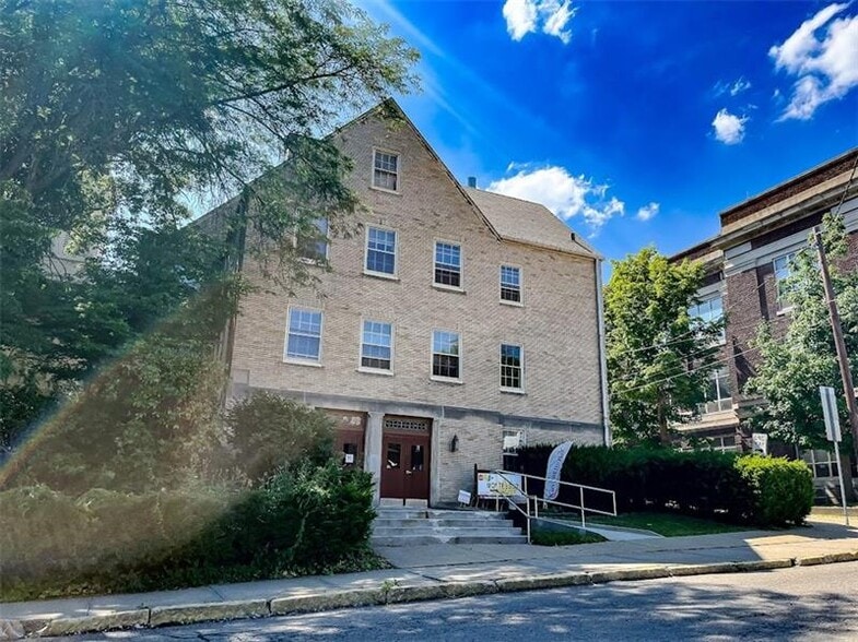 230 E Jefferson St, Butler, PA for sale - Building Photo - Image 3 of 25