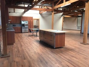 1208 Gaviota Ave, Long Beach, CA à louer Photo du bâtiment- Image 2 de 6