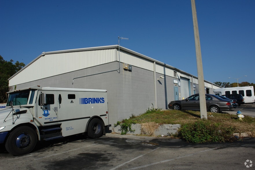 3713 SW 42nd Pl, Gainesville, FL for sale - Building Photo - Image 2 of 2