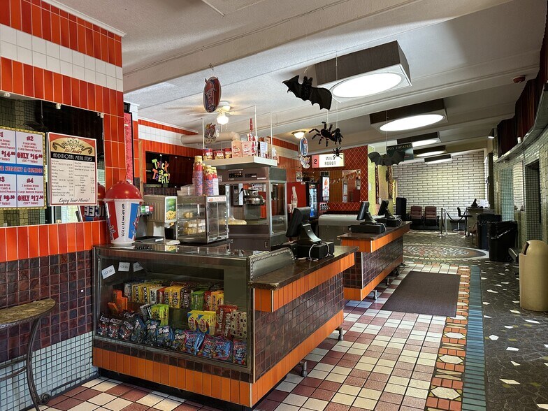 27 S Cascade Ave, Montrose, CO à vendre - Photo du bâtiment - Image 3 de 26