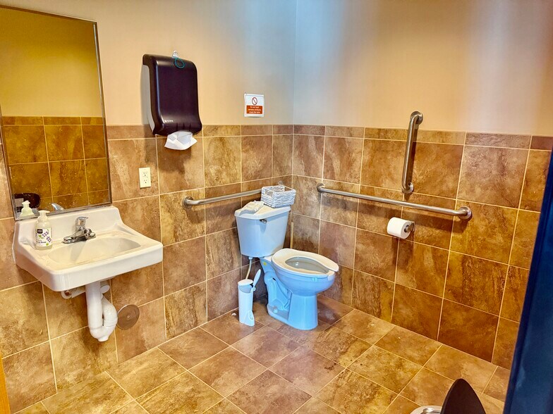 15255 N 40th St, Phoenix, AZ à vendre - Photo intérieure - Image 2 de 30