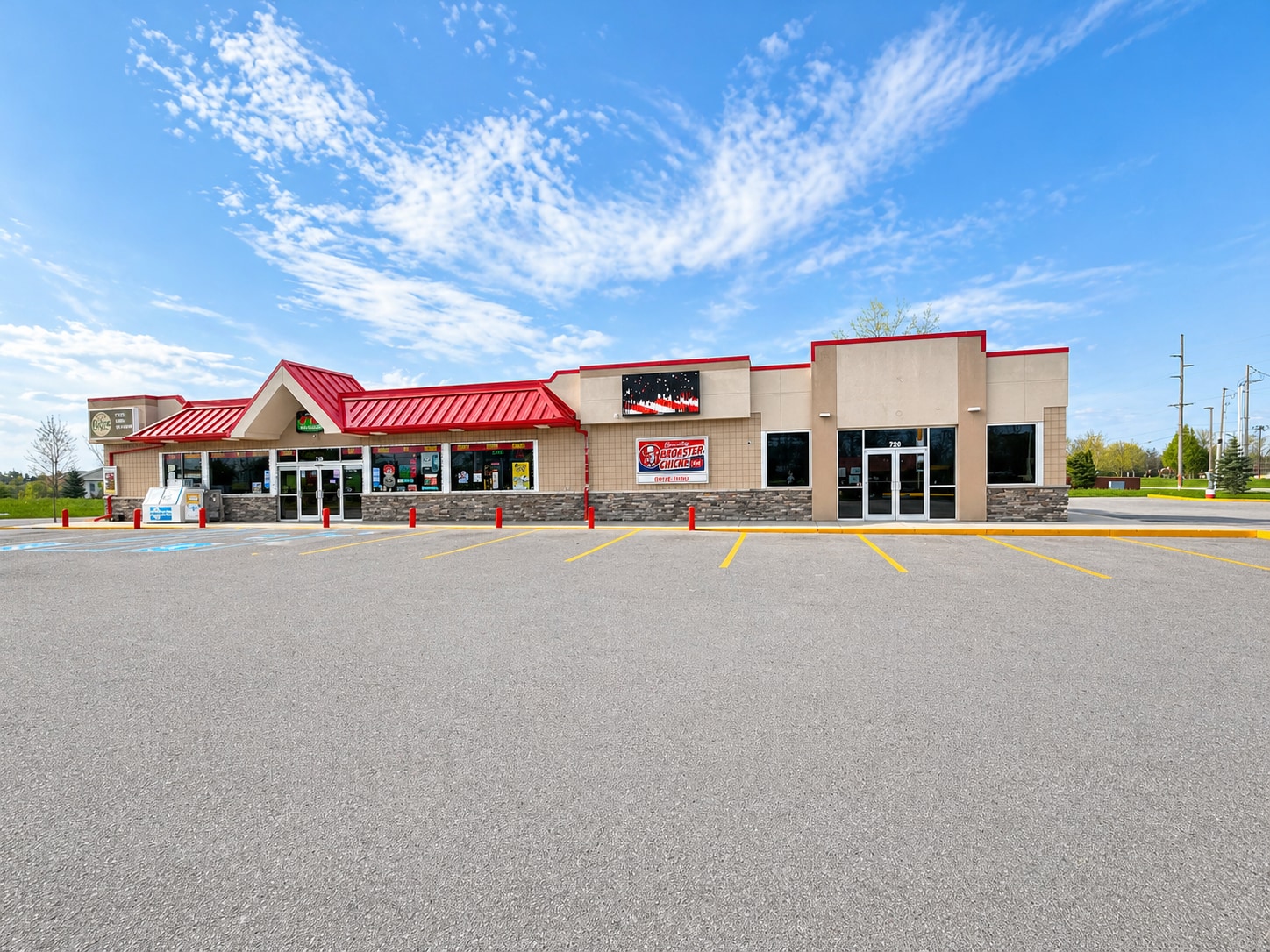720 E Tillman Rd, Fort Wayne, IN for lease Interior Photo- Image 1 of 4