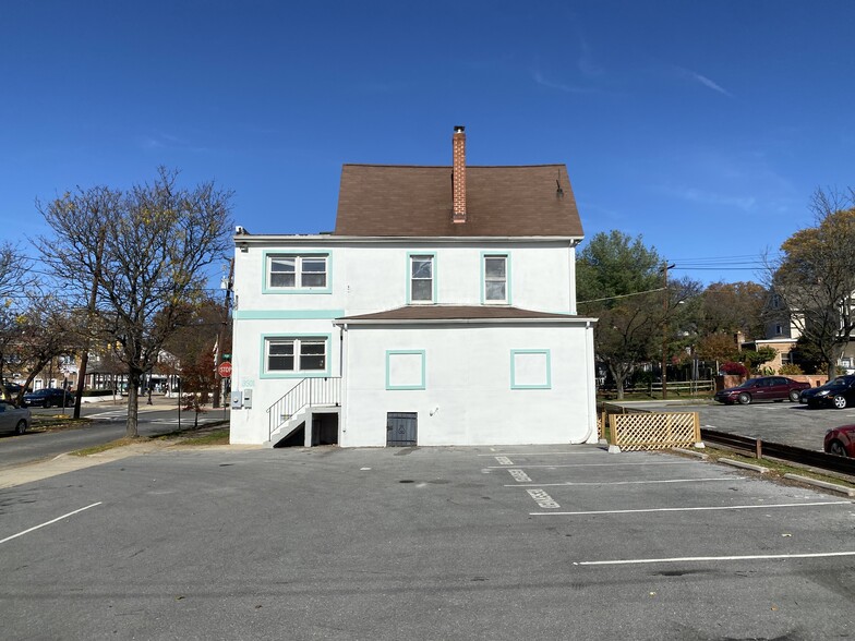 3501 Perry St, Mount Rainier, MD for lease - Building Photo - Image 3 of 17