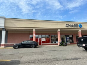 905-951 Atlantic Ave, Baldwin, NY for lease Building Photo- Image 2 of 4