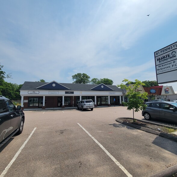 81 Pennsylvania Ave, Niantic, CT à vendre - Photo du bâtiment - Image 2 de 4