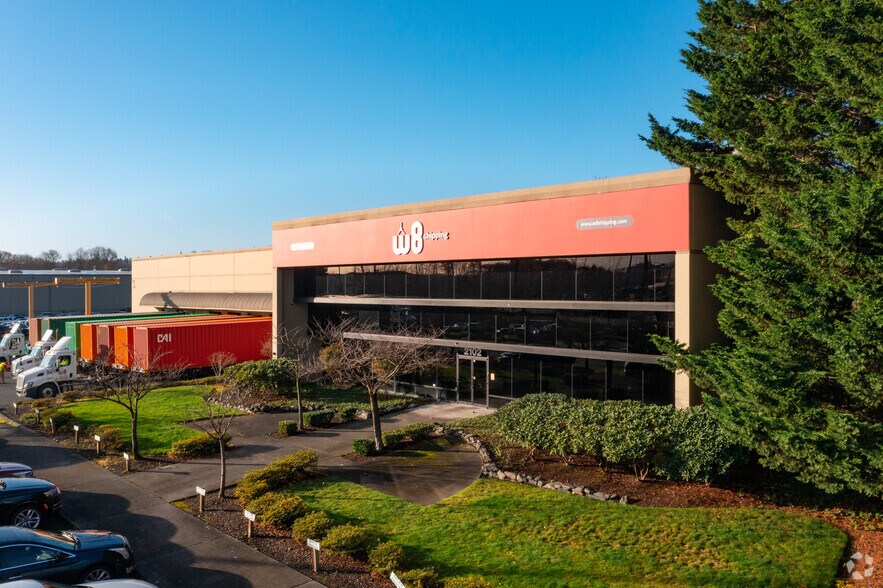 2102 Milwaukee Way, Tacoma, WA à louer - Photo du bâtiment - Image 2 de 6