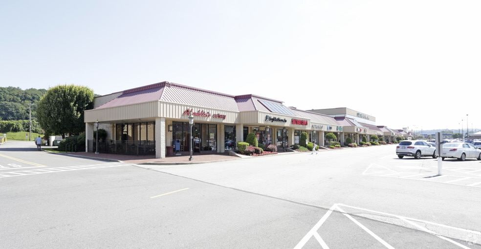 849-1041 Freeport Rd, Pittsburgh, PA for lease - Building Photo - Image 2 of 10