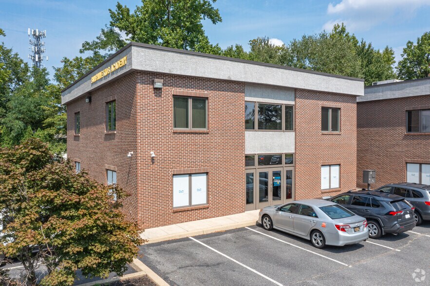 924 Old Harmony Rd, Newark, DE à louer - Photo du bâtiment - Image 2 de 11
