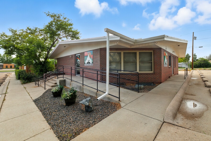 3116 Acacia Dr, Cheyenne, WY à vendre - Photo du bâtiment - Image 2 de 4