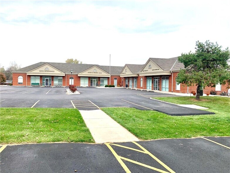 3904 Beck Rd, Saint Joseph, MO à vendre - Photo du bâtiment - Image 2 de 45