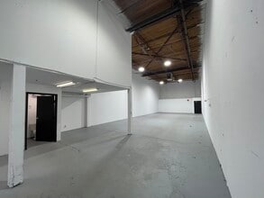 2779 Lake City Way, Burnaby, BC for lease Interior Photo- Image 2 of 9