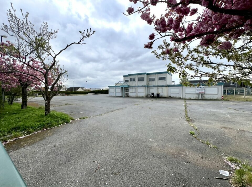 Land in Montivilliers for lease Building Photo- Image 1 of 4