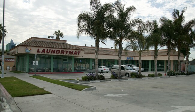 More details for 3542-3546 E Imperial Hwy, Lynwood, CA - Retail for Lease