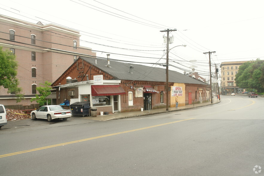 14 Railroad Sq, Nashua, NH à vendre - Photo principale - Image 1 de 1