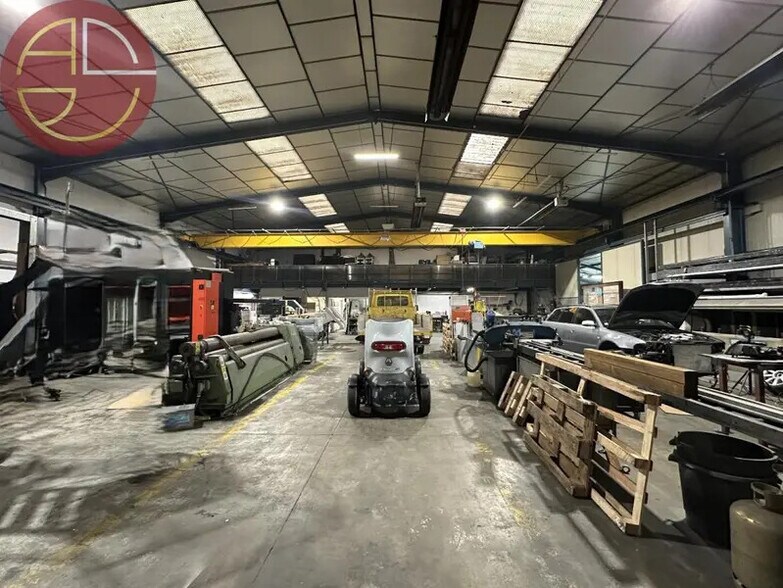 Industrial in Toulouse for lease - Interior Photo - Image 2 of 9