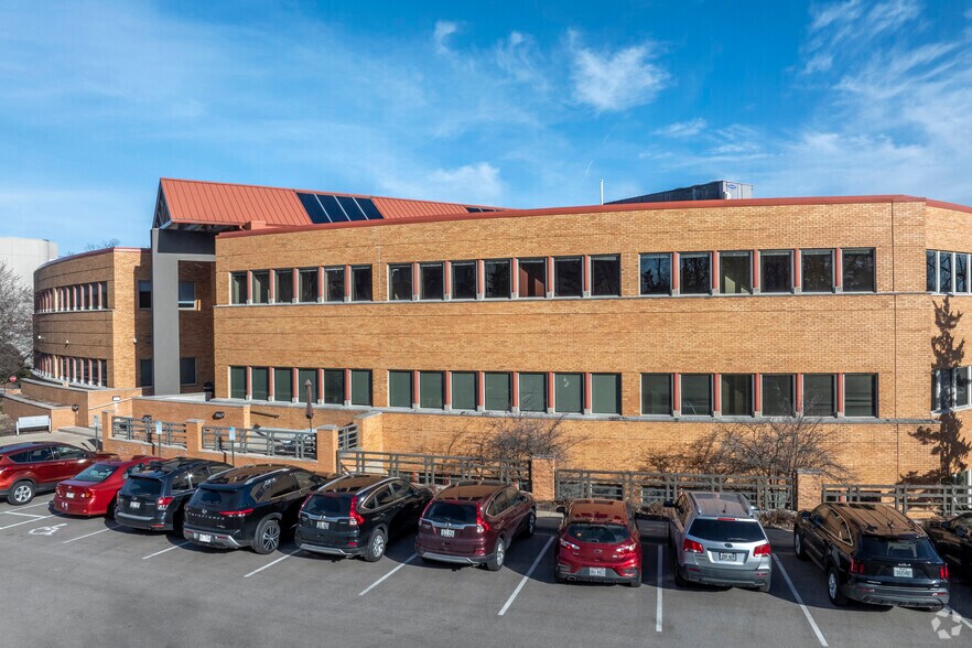 3001 W Beltline Hwy, Madison, WI à louer - Photo du bâtiment - Image 2 de 22