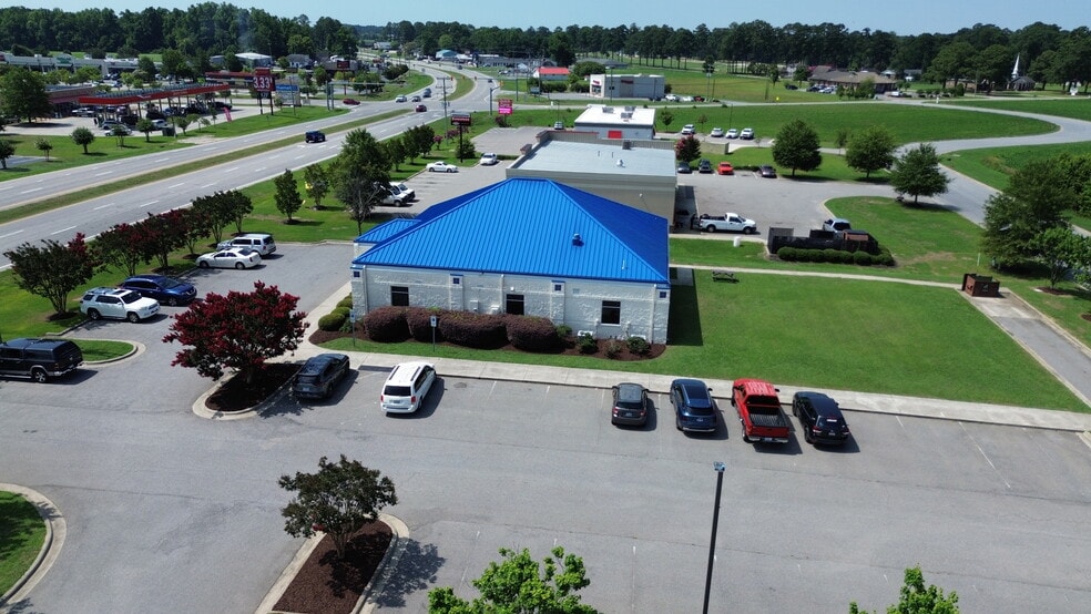 1227 Brentway Ave, Williamston, NC à vendre - Photo du bâtiment - Image 2 de 4