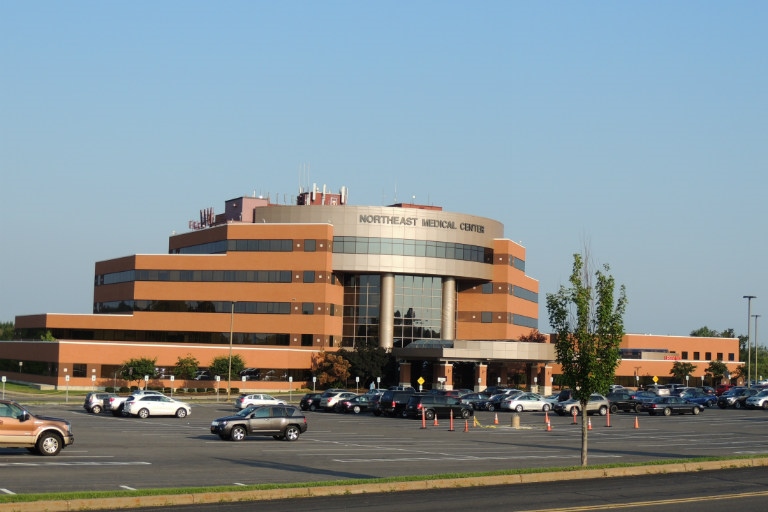 4000-4200 Medical Center Dr, Fayetteville, NY à vendre - Photo du bâtiment - Image 1 de 1