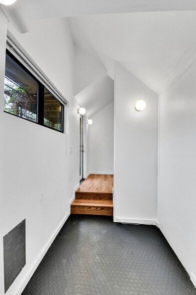 325 Detroit St, Denver, CO for lease - Primary Photo - Image 1 of 7