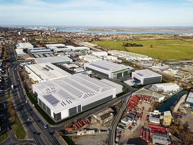 Unit 1 Thames Rd, Crayford for lease Building Photo- Image 1 of 8
