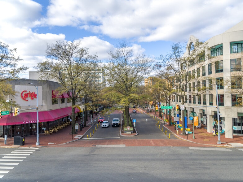 2700 S Quincy St, Arlington, VA for lease - Building Photo - Image 1 of 27