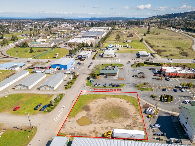 999 Grant Rd, Sequim, WA à vendre - Photo du bâtiment - Image 2 de 8
