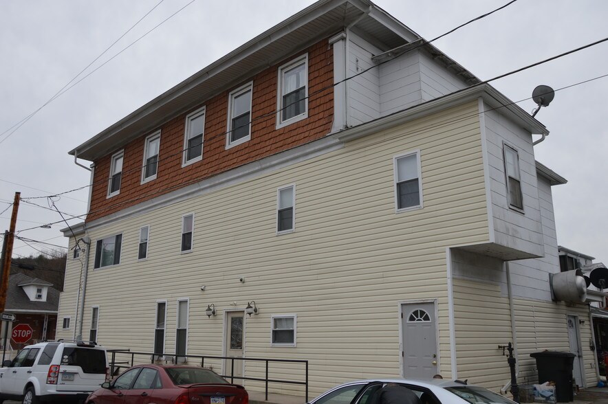 60 Valley St, New Philadelphia, PA à vendre - Autre - Image 2 de 8