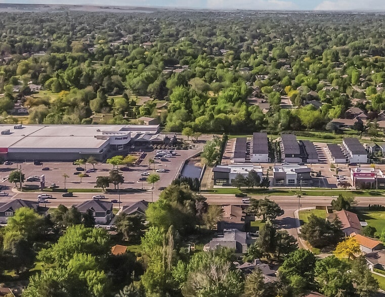 11059-10941 W Overland Rd, Boise, ID for sale - Building Photo - Image 2 of 5