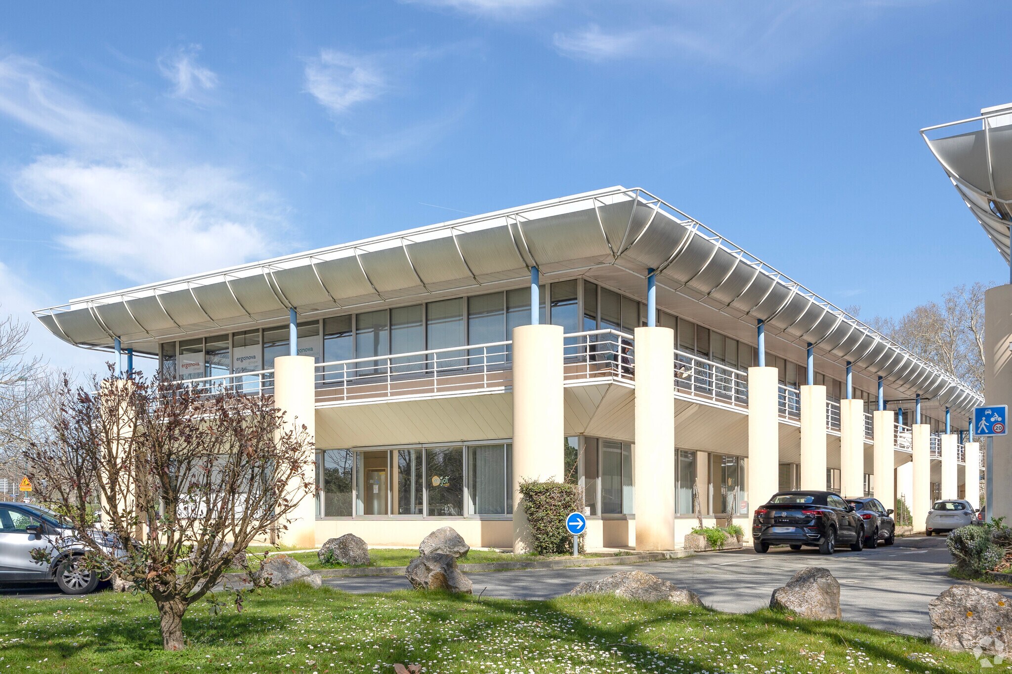 78 Chemin Des Sept Deniers, Toulouse for lease Primary Photo- Image 1 of 8