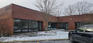 Plus de détails pour 666 Dundee Rd, Northbrook, IL - Bureau à vendre