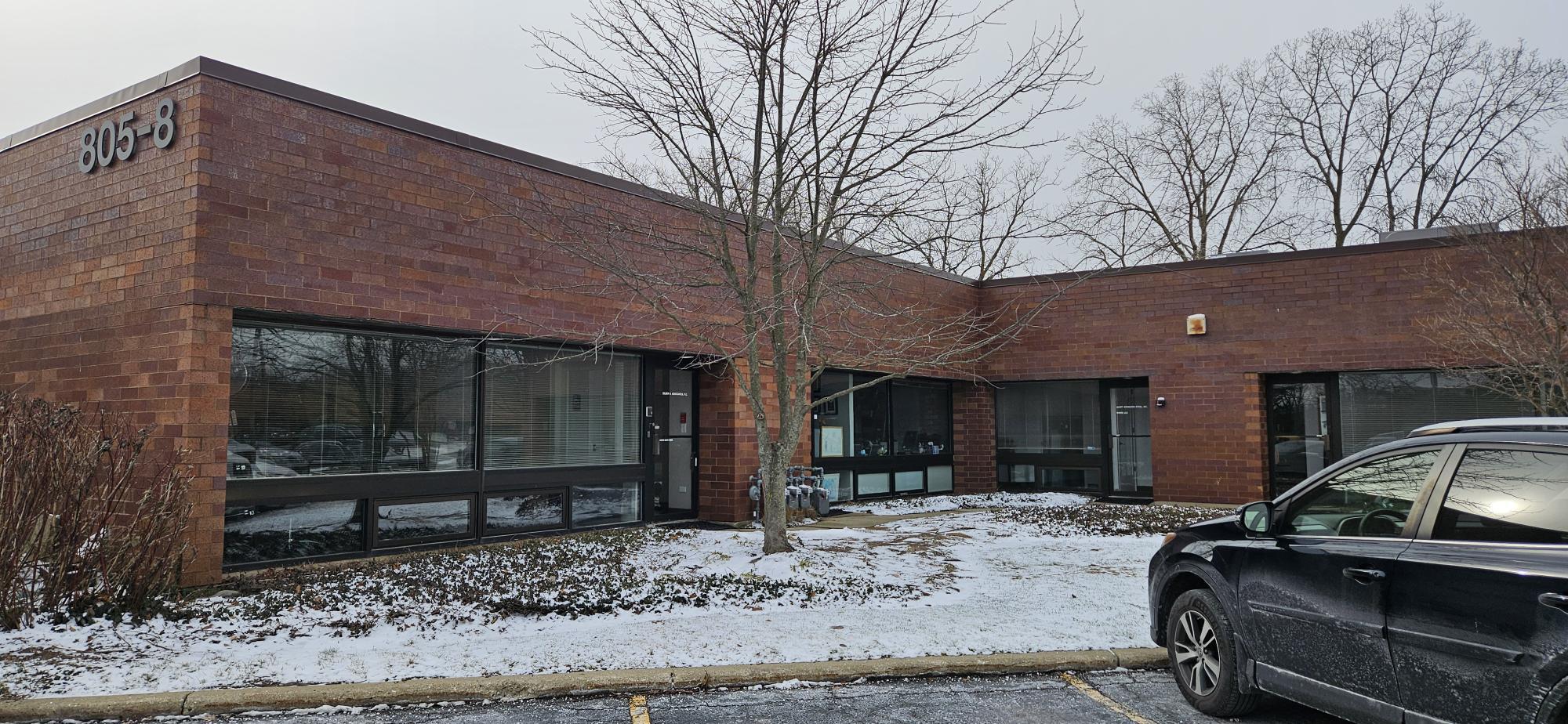 666 Dundee Rd, Northbrook, IL for sale Primary Photo- Image 1 of 9